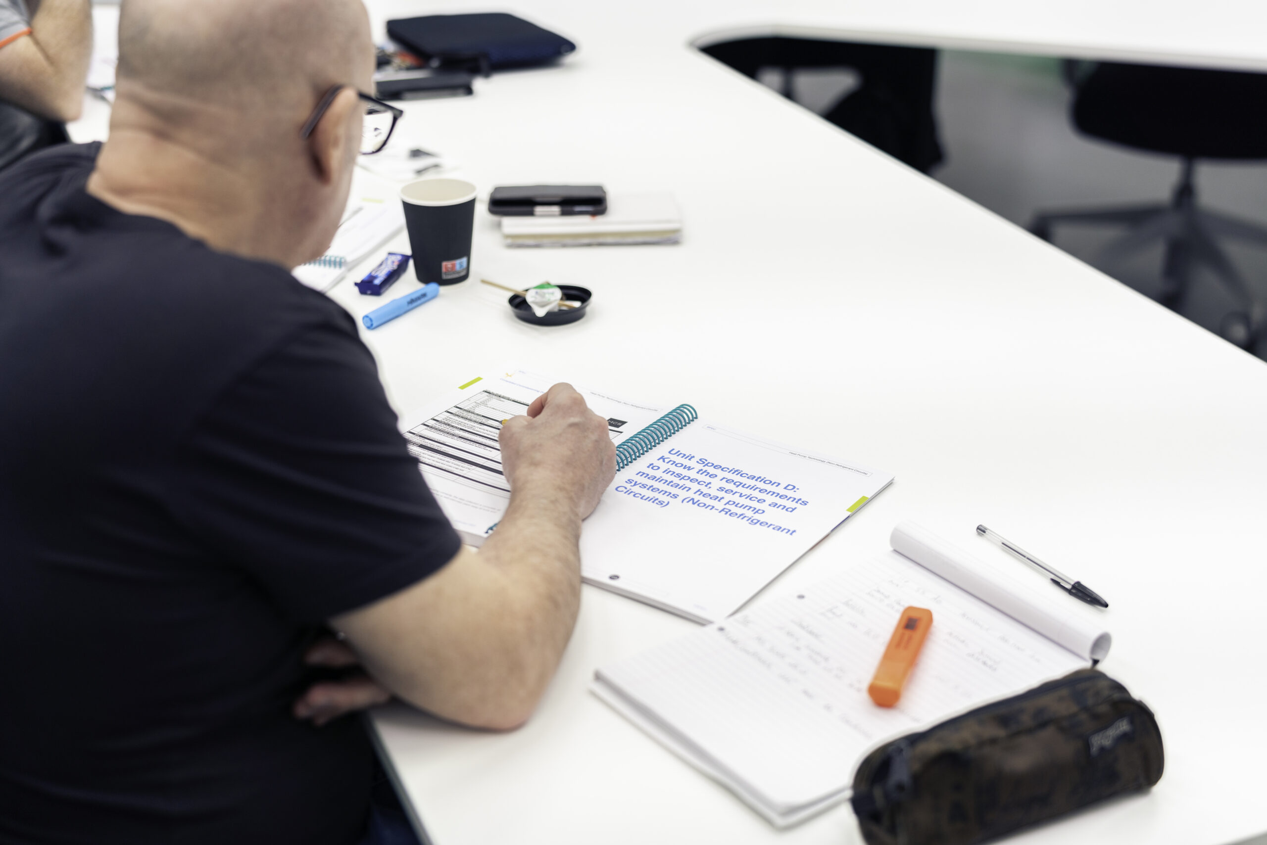 28-02-24 - Worcester BOSCH - Training Room-14